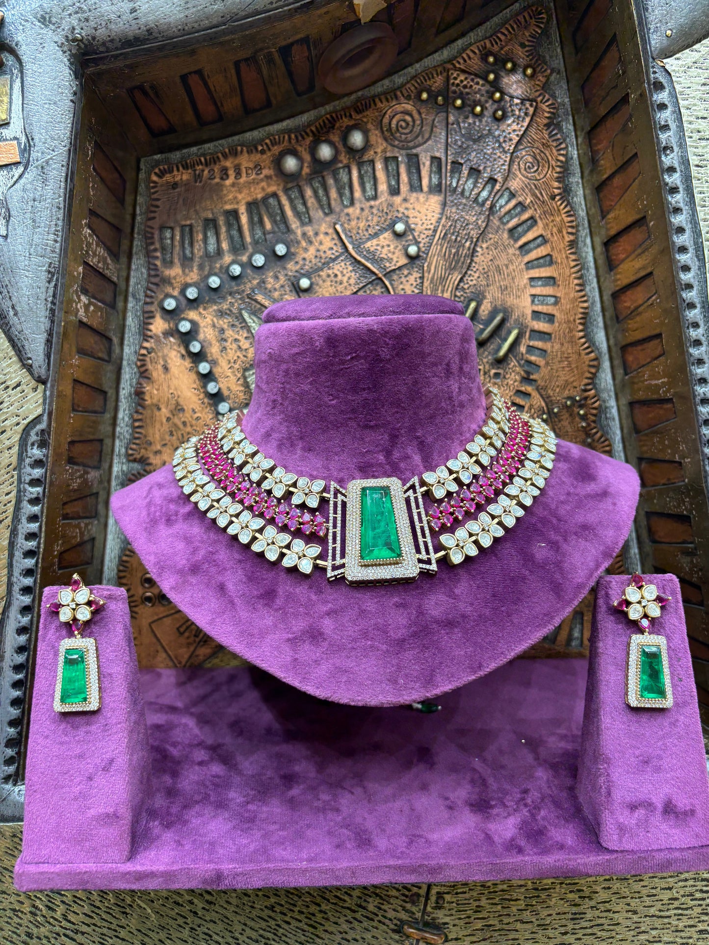 Emerald Wing Polki Bridal Choker Set